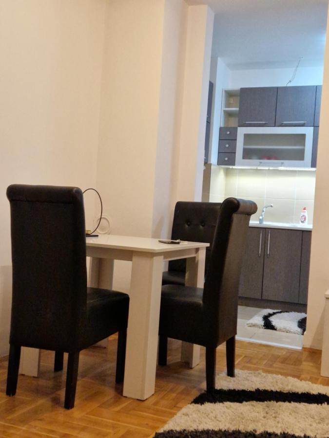 Centar S Apartamento Ni Exterior foto